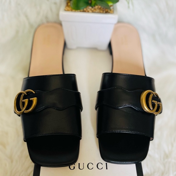 🍾🥂SOLD🥳New Gucci Marmont Sandals - Picture 3 of 11